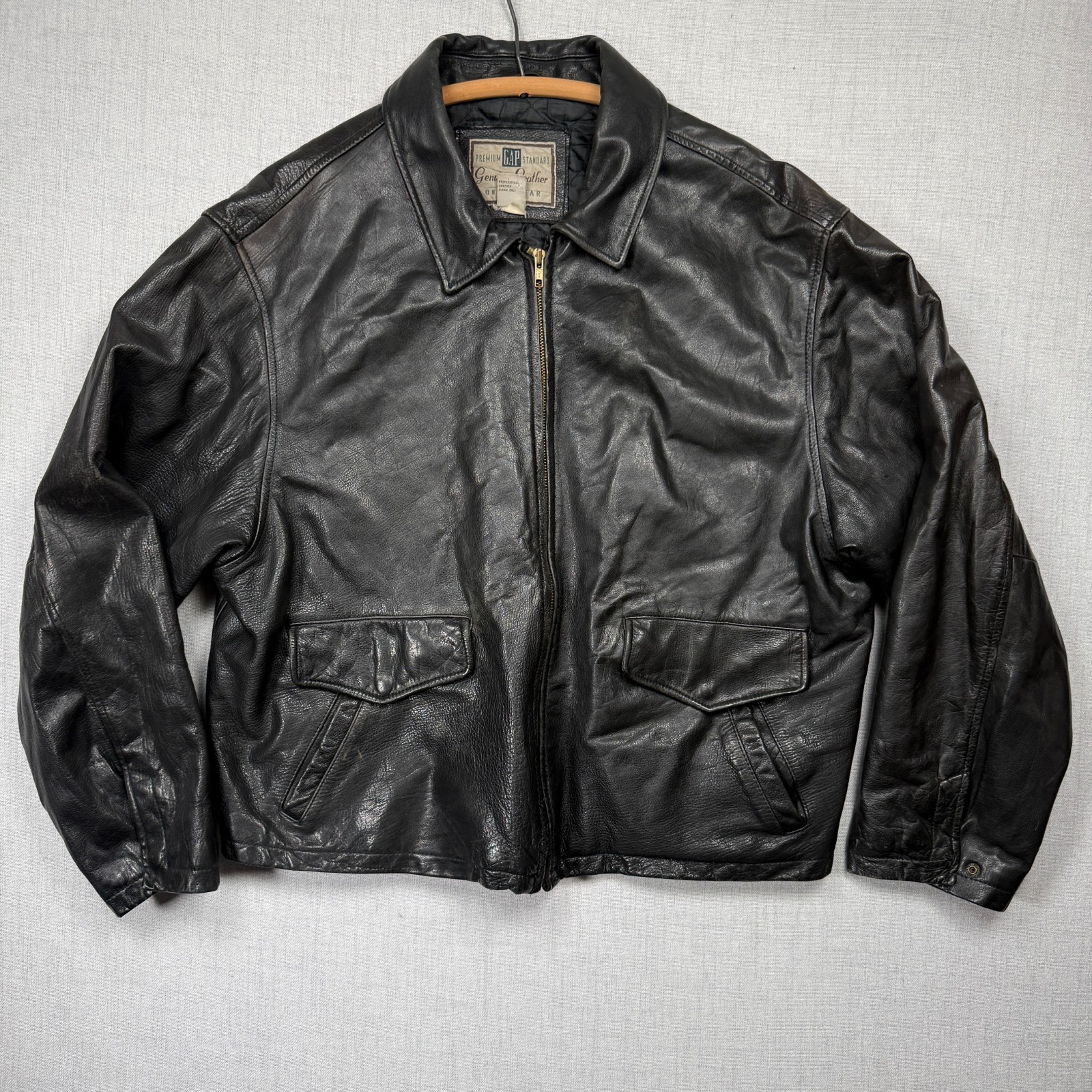 Vintage GAP Leather Basic Jacket Cropped Zip Fron… - image 1