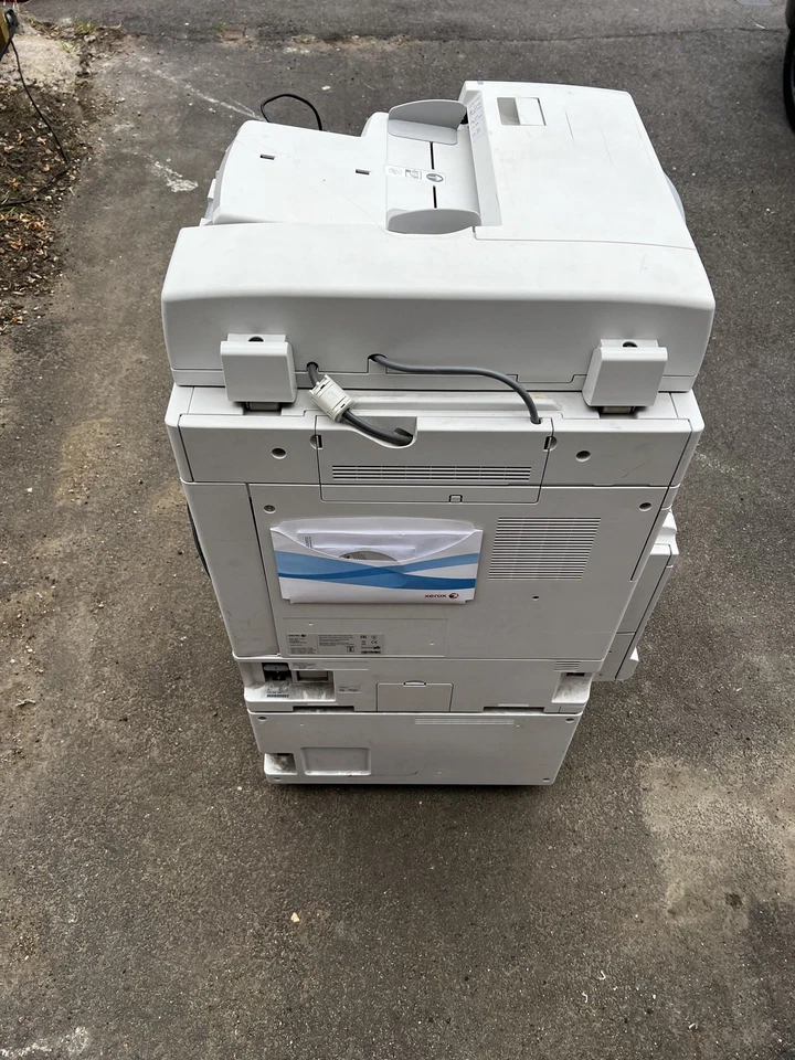 Xerox Altalink c8035 with built in finisher - Image 2 of 4