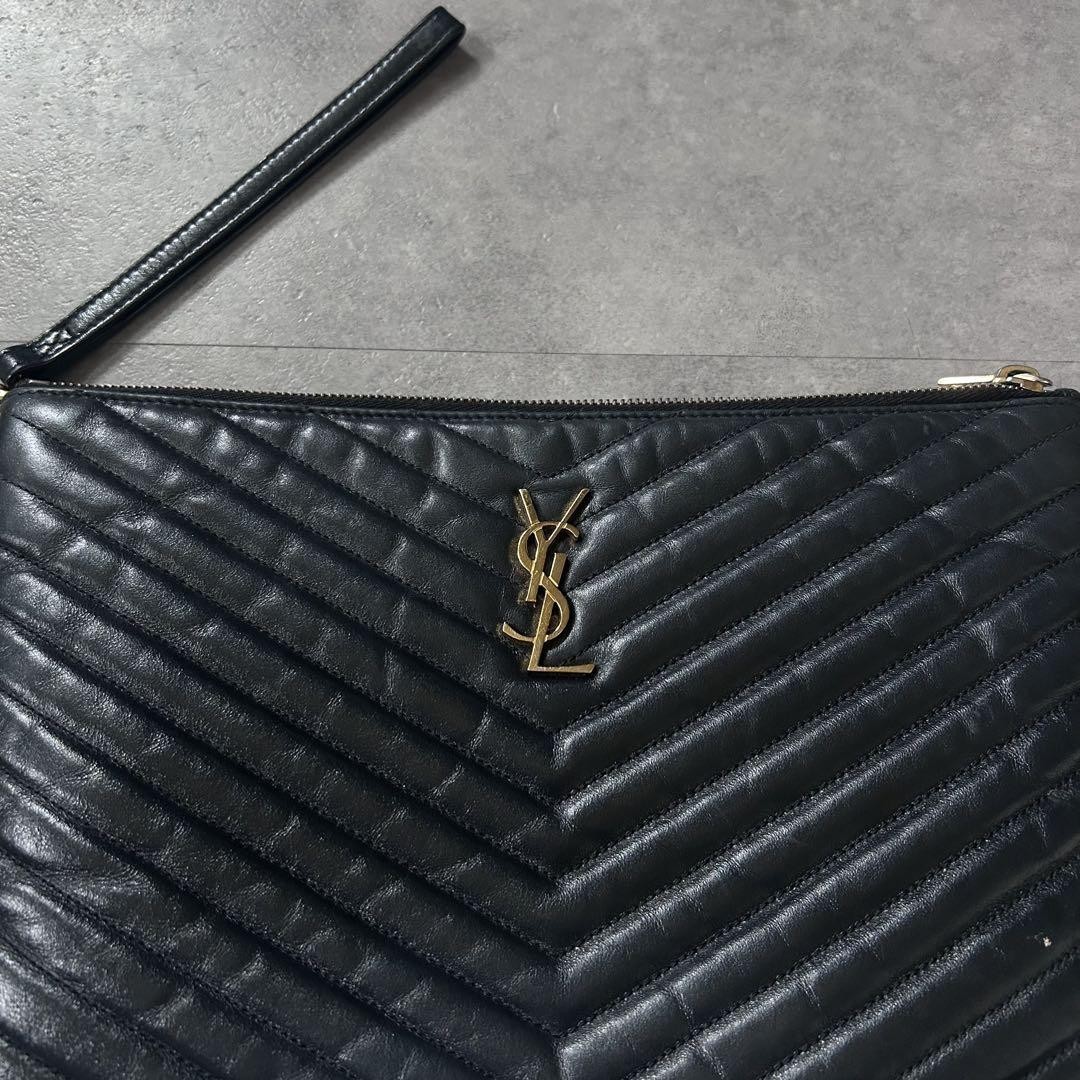 Pochette Saint Laurent Matelasse in pelle di altissima qualità nera