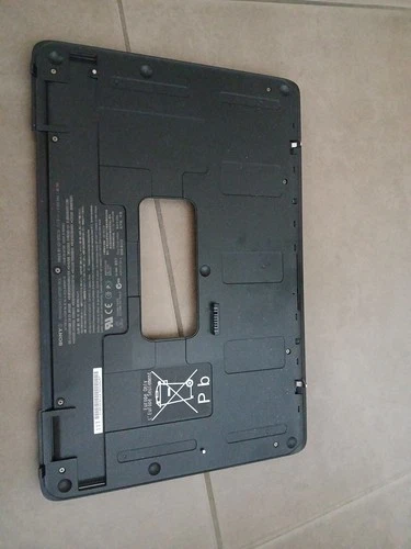 Onderkant Van Een Sony Vaio Laptop