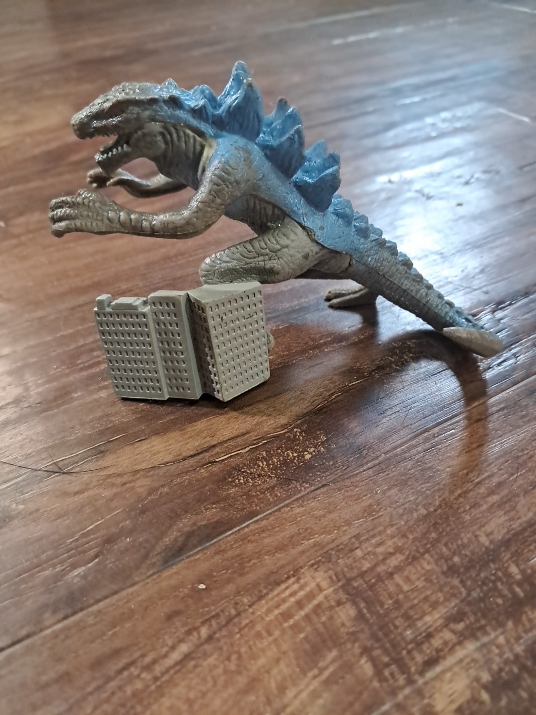 Picture 1 of 4