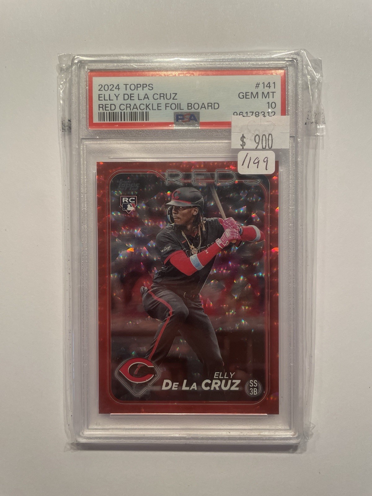 2024 TOPPS - Elly De La Cruz #141 - ROOKIE - Red Crackle Foil Board /199 PSA 10
