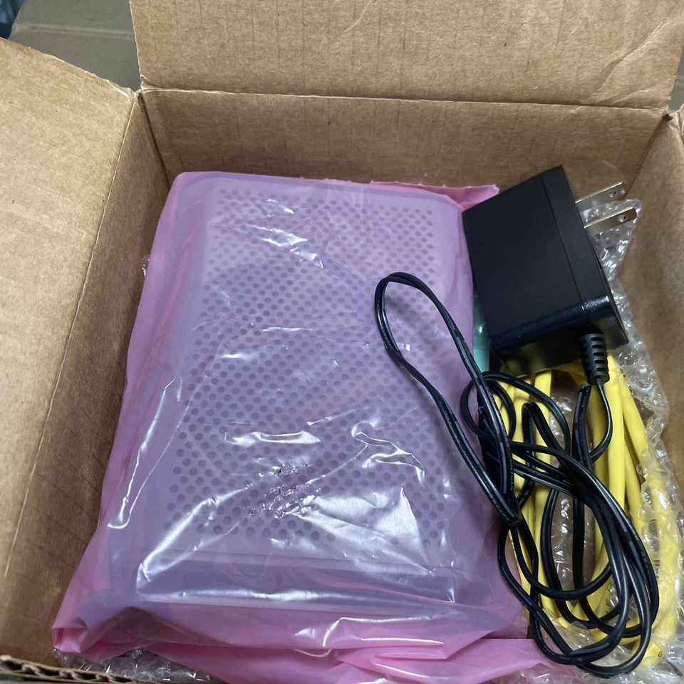 Cable Modem Model Mb7420 16x4 Docsis 3.0 (REFURBISHED) - Image 3 of 3