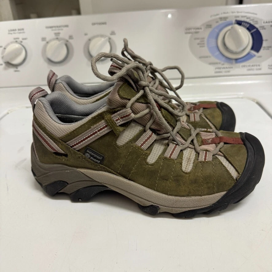 Washing keen hiking clearance shoes