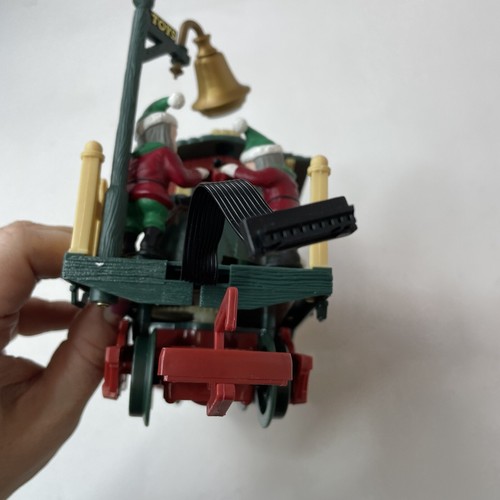 Holiday Express NO 387 Animated Train Set New Bright Toy Shop Caboose Car - Picture 8 of 8