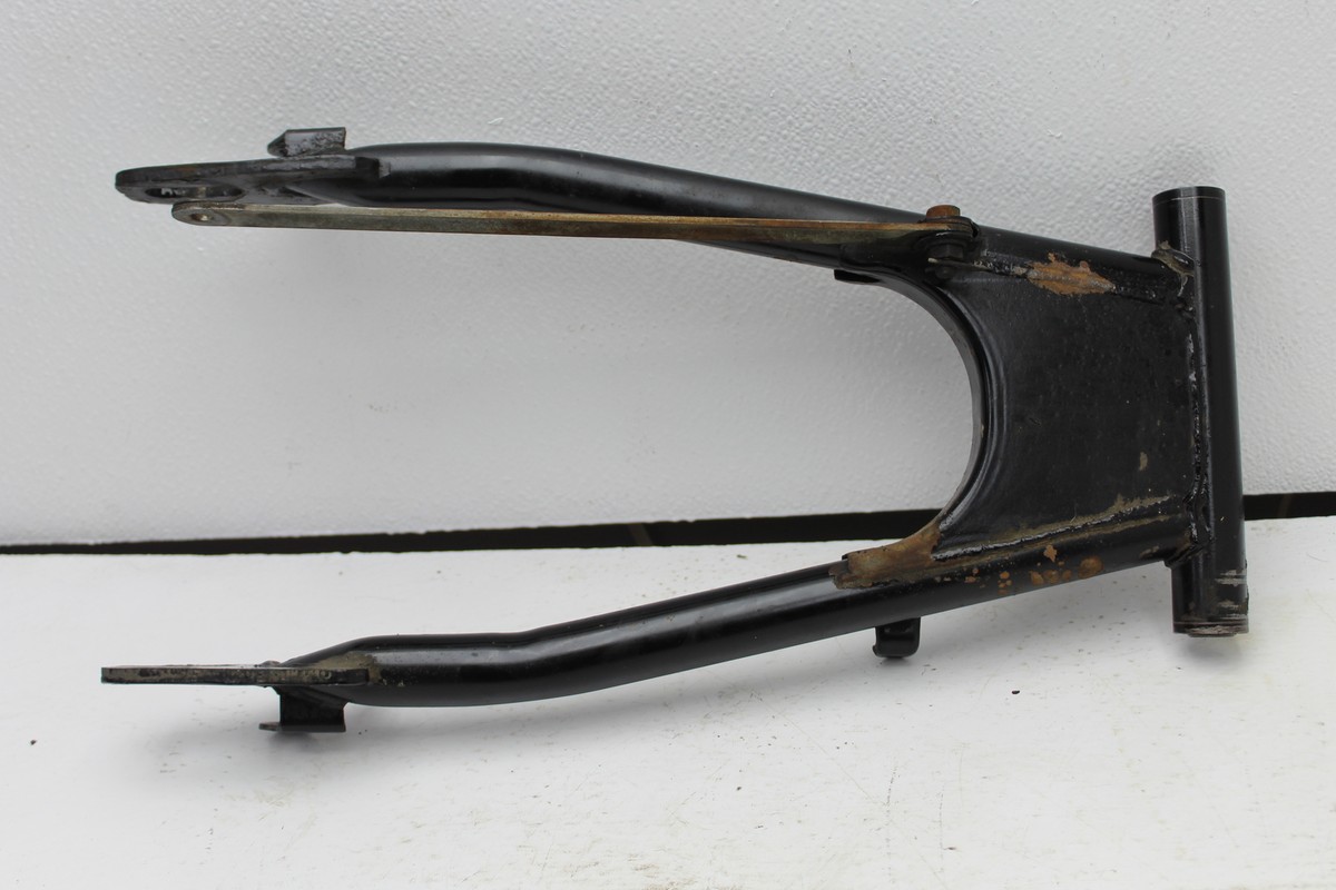 1980 KAWASAKI KZ440 LTD (#410) REAR SWINGARM SUSPENSION ARM | eBay