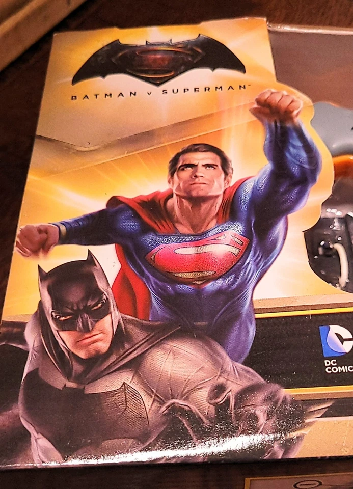 Juego de cinturón de combate Batman vs. Superman Batman Deluxe Batarang Grapple Launcher Foto 4 de 4