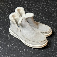 Hey Dude Women  s Sz 10 Gray Camden Brushed Cozy Boots Faux Fur Lined Slip On