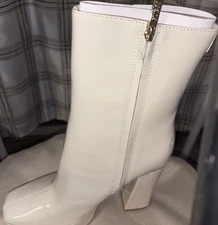Guess Women's Byra Platform Block Heel Booties Ivory size 8.5M