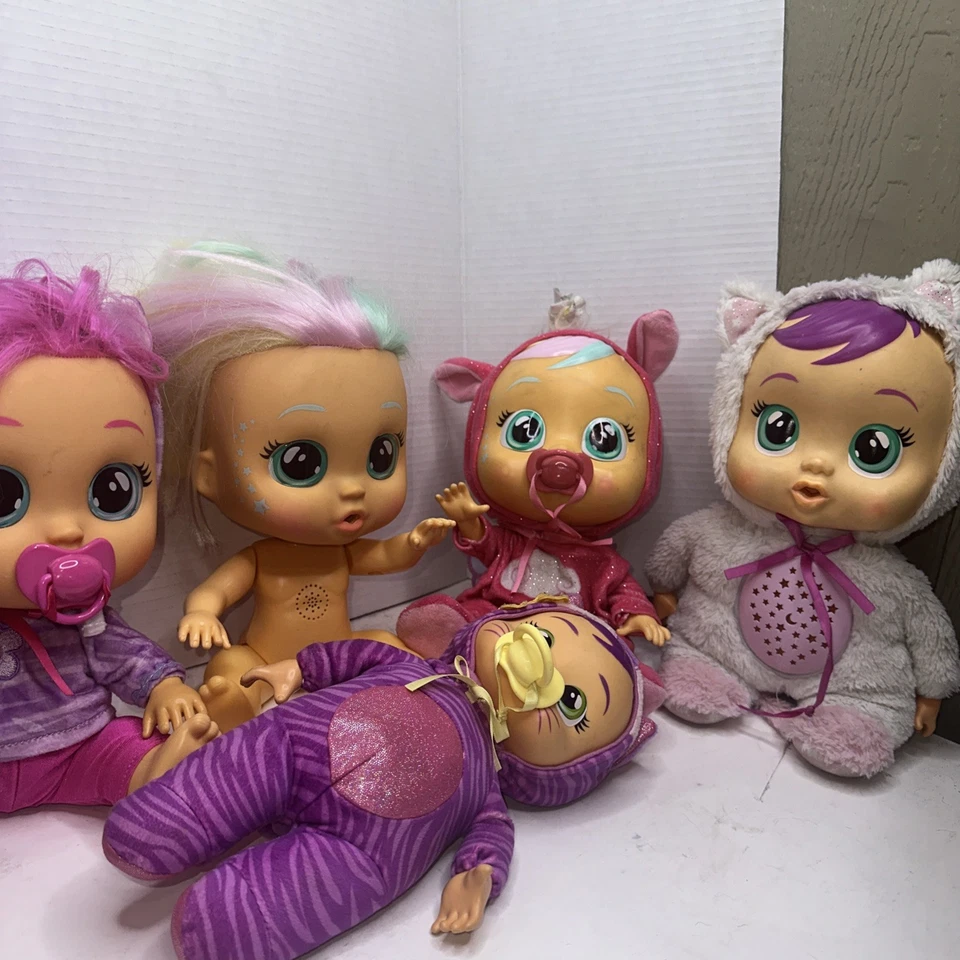 Lot Of 6 Cry Babies 11” Dolls Tested. Read Description See Pictures For Details - Image 3 of 4