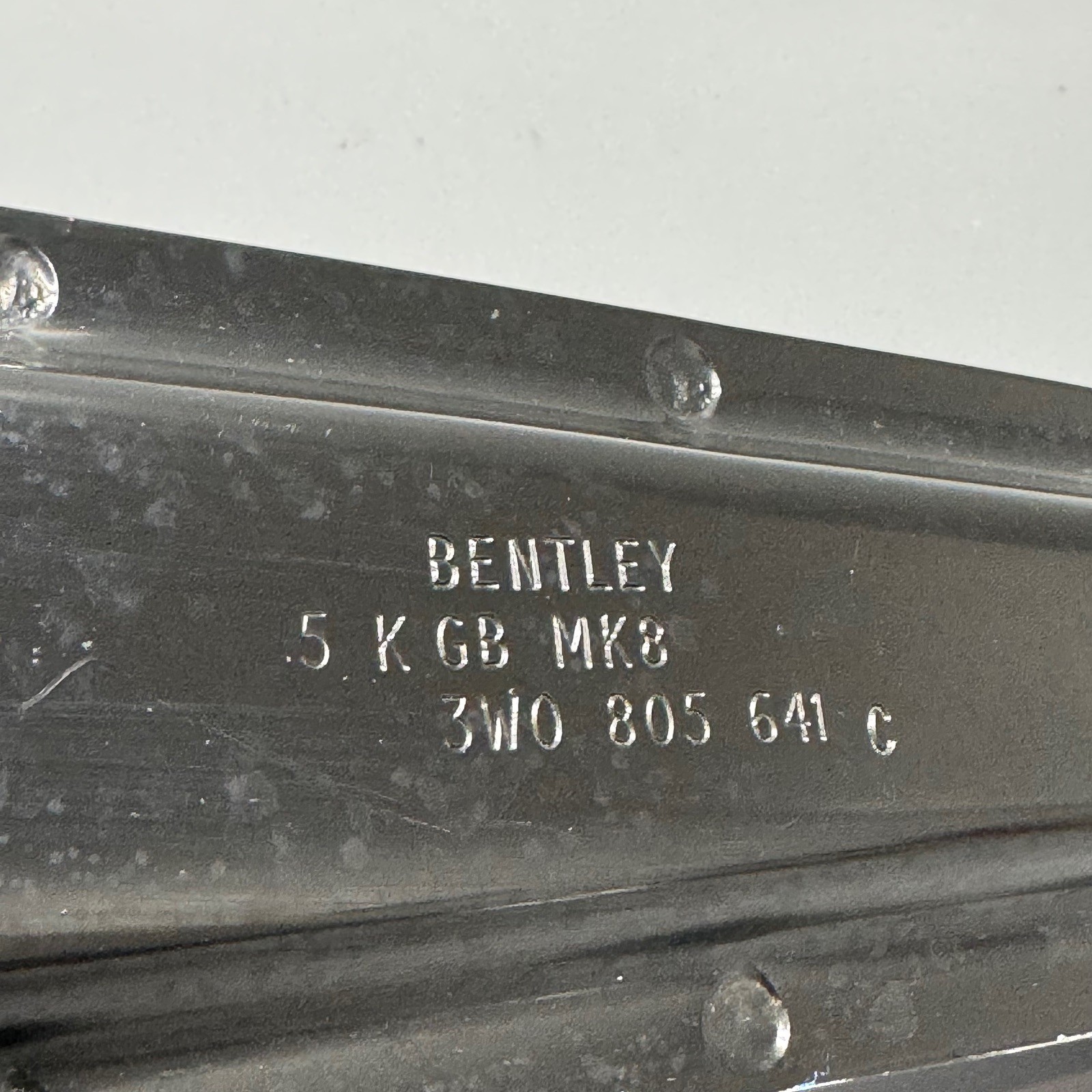 Bentley Continental GT 2006-2008 Front Left Support