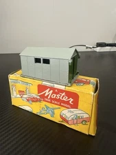RARE Boxed Wardie Toys Master Range K59 Private Garage Grey With Green Doors VGC