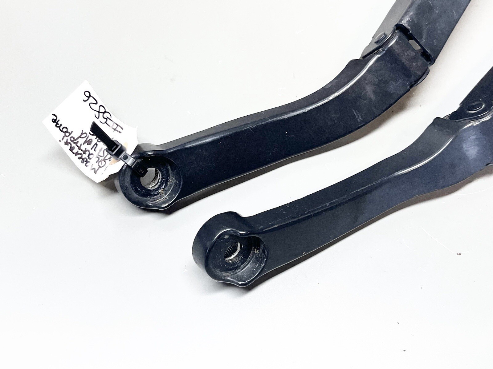 ⭐️2014-2020 MASERATI QUATTROPORTE M156 FRONT WINDSHIELD WIPER ARM SET 670001642