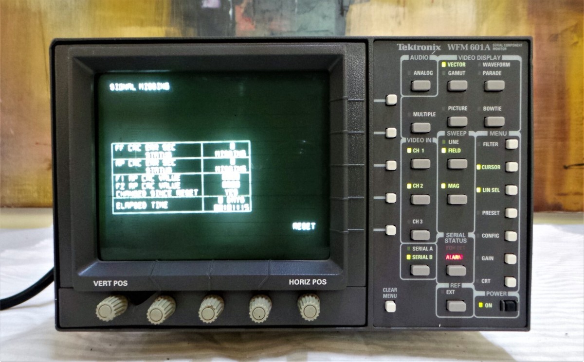 BRILLIANT WAVE 本体 TEKTRONIX WFM 601A SERIAL COMPONENT WAVEFORM MONITOR | eBay