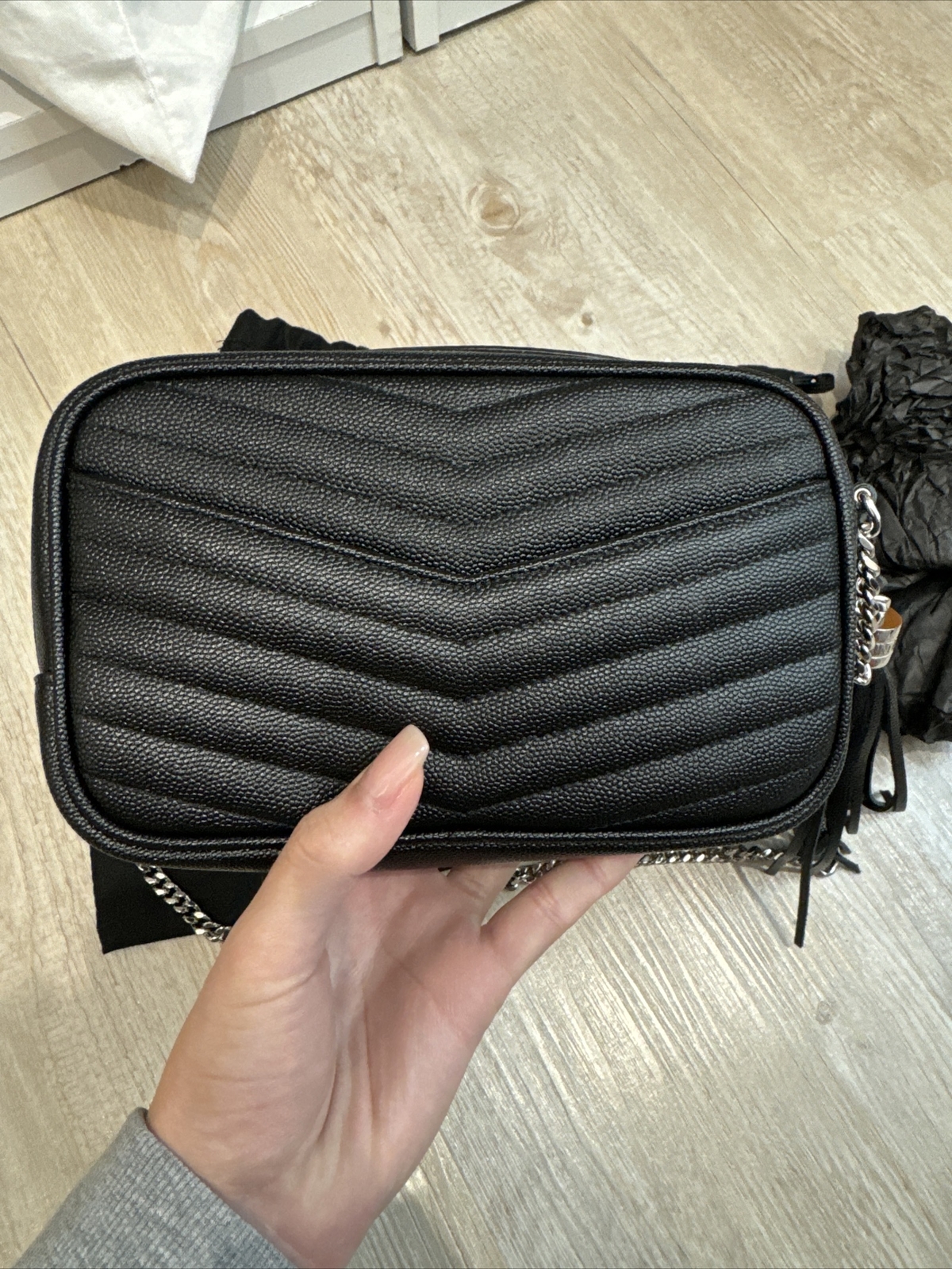 Saint Laurent YSL Mini Lou borsa fotocamera
