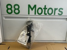 New genuine Vauxhall Vivaro B 2015  Front right inner door handle bracket