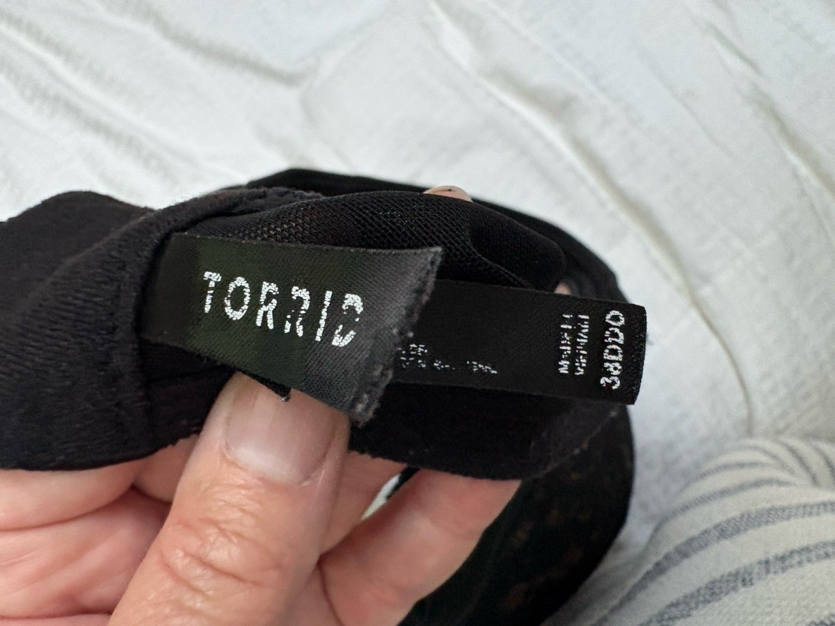 Torrid Wireless Dream Boost 38DDD Padded Push Up Plunge Bra Black Lace Comfort View 3