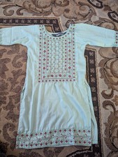 Pre Owned Girls Indian Salwar Kameez, 3 Piece, light green, Sze 26 Indian Size 