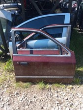 Porte avant et accessoires Ford SCORPIO