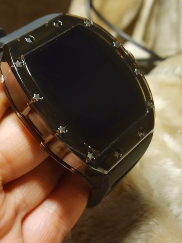 R-M STYLE STUNNING WS-6 SMART WATCH AND HEART RATE MONITOR - Picture 8 of 24