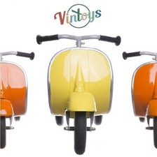 ITALICA Vintoys Vespa Triciclo Vintage Oggetto di Design Giallo Speciale nuovo