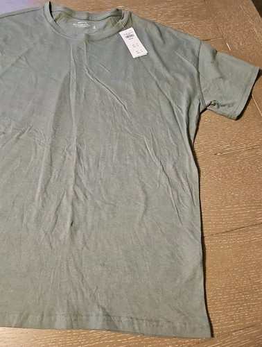 NWT Abercrombie & Fitch Women MEDIUM Green Boyfriend Soft Tee - Picture 4 of 8