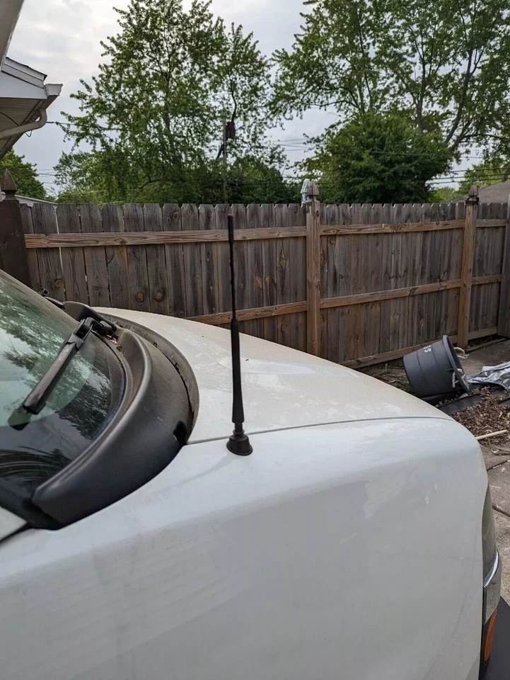 Mástil de antena de 9 pulgadas negro Power Rod radio AM/FM para Chevrolet Express 1996-2025 Foto 3 de 4