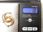 ..Vintage .14K Gold Graduated Textured Engraved Design Hoop Pierced Earrings... — photo 7