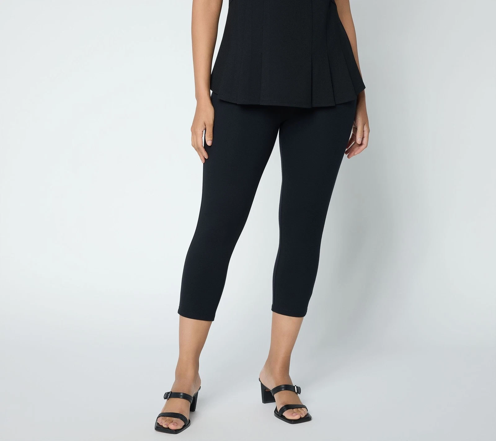 Women with Control Regular 86/14 Capri Icon Pant Black XL New