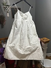 Time and Tru Midi Dress Women's M (8-10) White Sleeveless Smocked Keyhole Neck