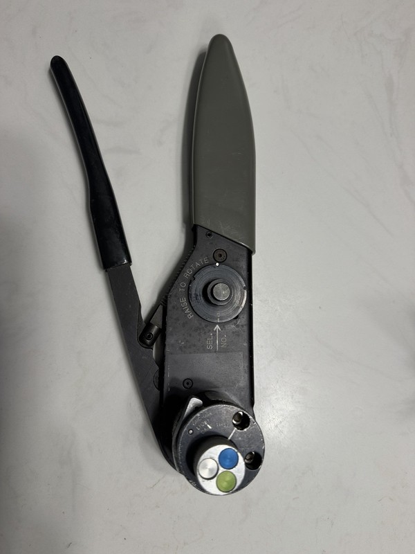 LH8 Burndy Crimpers with LH281 Head
