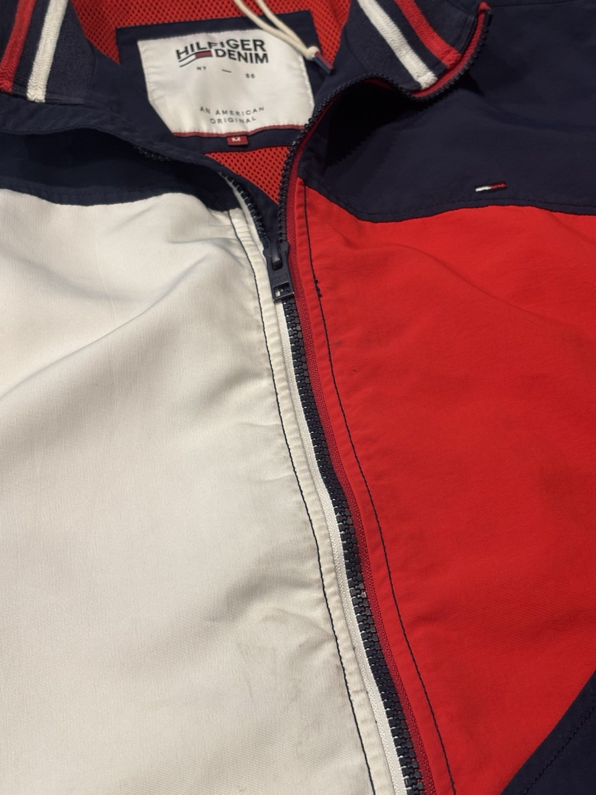 Tommy Hilfiger Essential Colorblock Yacht Jacket US Size • Medium image 5
