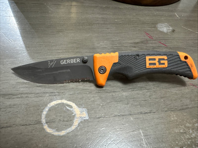 GERBER B G KNIFE Locking Blade Bear Grylls Edition 4 INCH Knife SEE PHOTOS