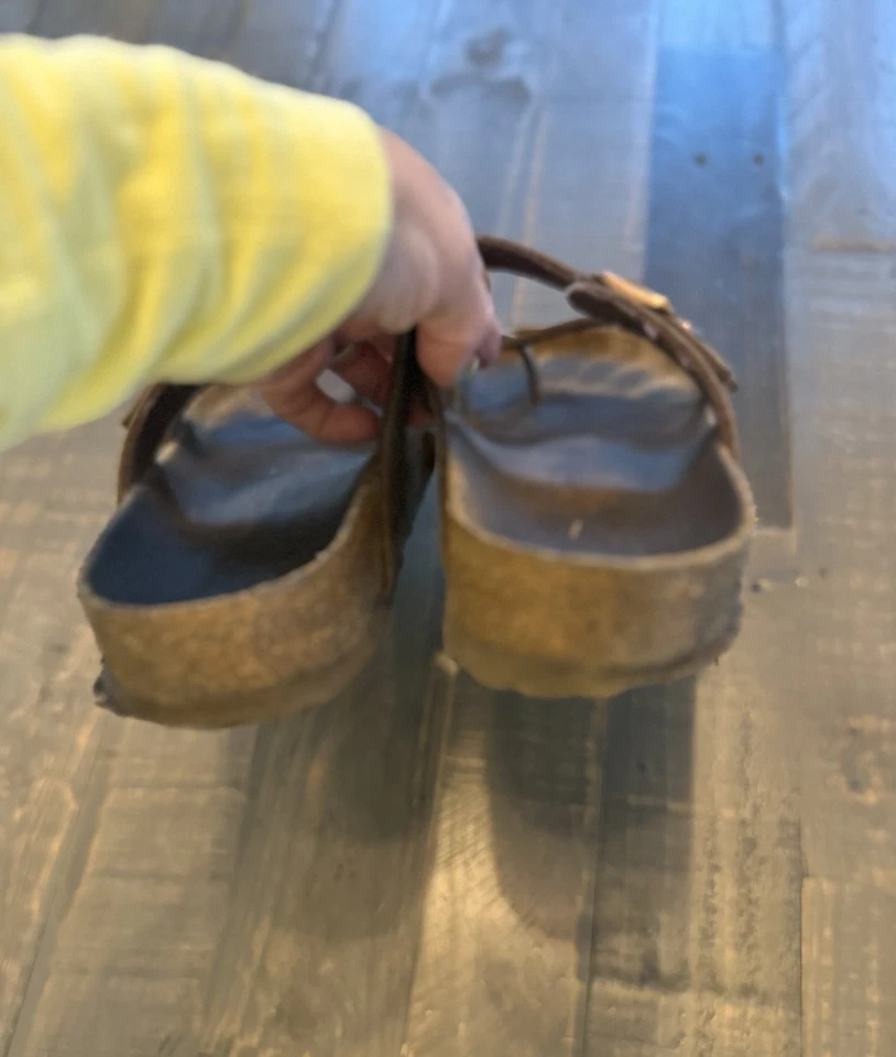 Sandalias Birkenstock Mayari Marrón Tanga Cuero Talla 38.8 (8.5) Foto 4 de 4