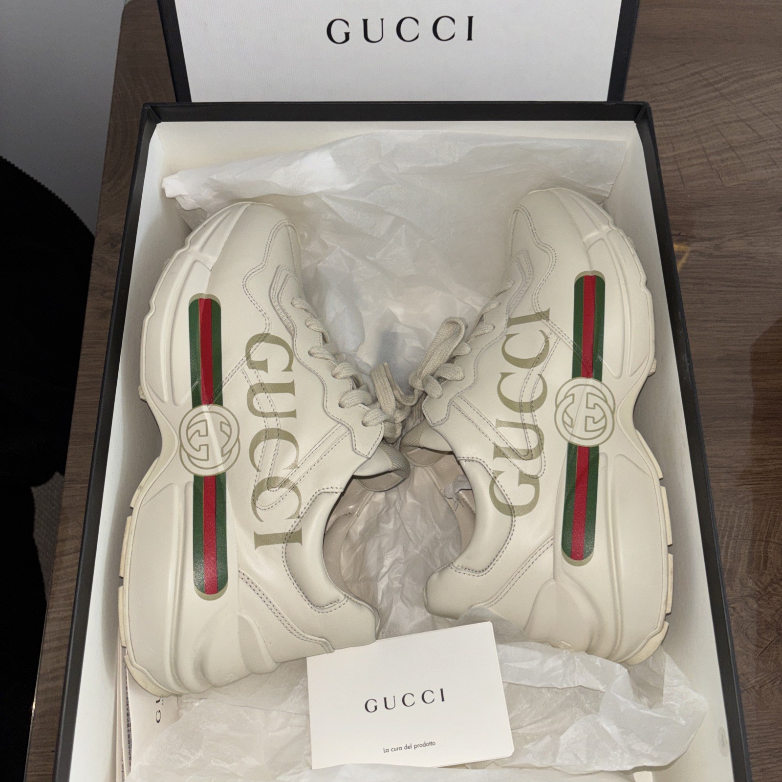 Gucci Men’s Rhyton Logo Sneaker Leather 100% Authentic thumbnail 16