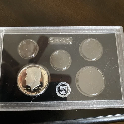 2016 S 90% Silver Kennedy Half Dollar Deep Cameo Gem Proof