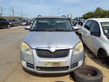 Pare-choc avant Skoda FABIA