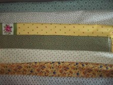 ROSEBUDS Calico FLOWER Roses Cotton quilt FABRIC U-Pick SEE INFO 1/2 yd BTHY