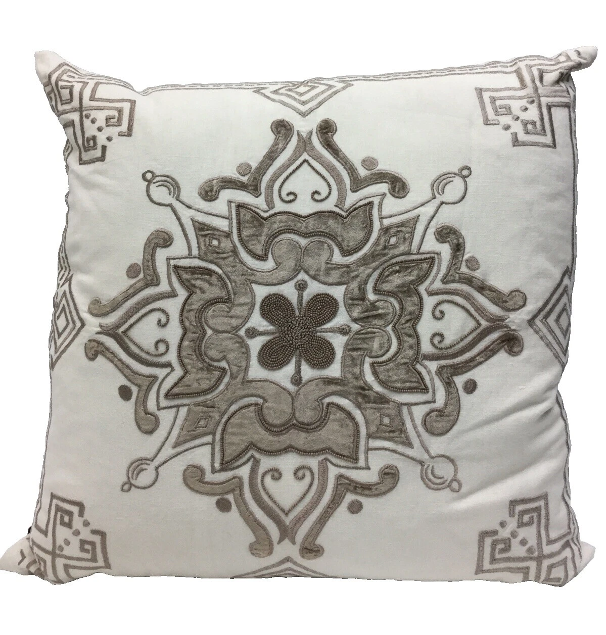 Guestroom Geometric Traditional Home Décor Pillows