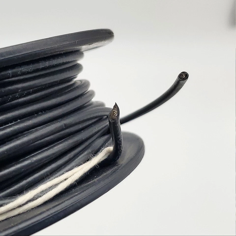 Fio de transmissão Belden 8216 010 100 pés cabo coaxial RG-174 26 AWG 7x34 50 OHM - Imagem 4 de 4