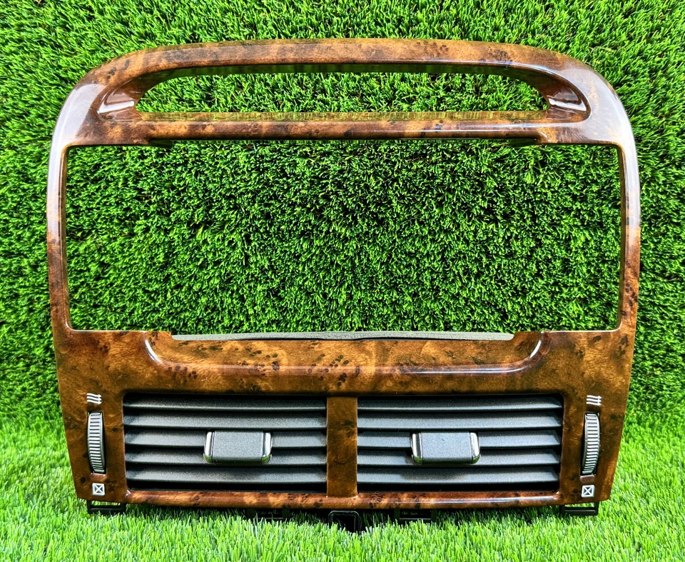 Lexus LS430 2001-2006 Navegación Pantalla Borde Ventilaciones de aire Madera Grano Usado Foto 4 de 4