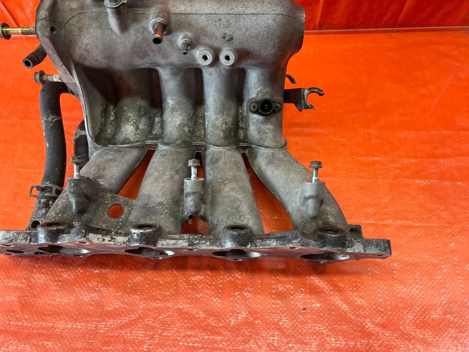9601 ACURA INTEGRA NON VTEC B18B1 INTAKE MANIFOLD OEM FACTORY