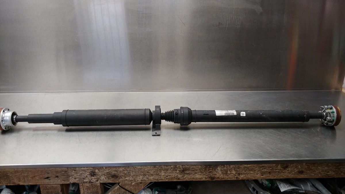 15-23 Challenger R/T Scat Pack 5.7/6.4 OEM Drive Shaft Automatic