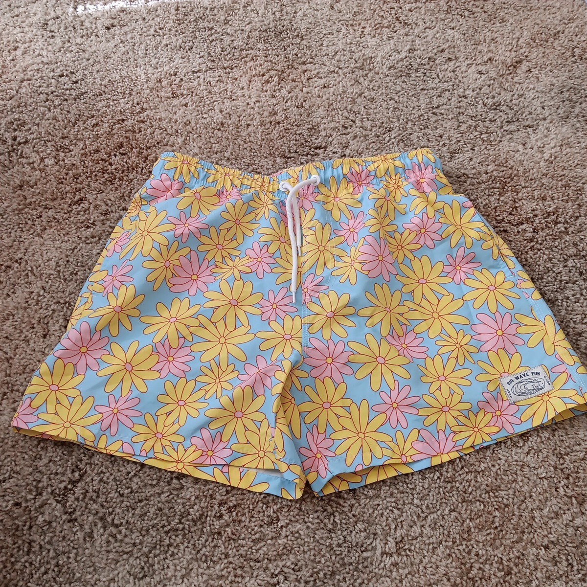 BIG WAVE FUN SURF SHOP Flower Board Shorts - Size SMALL