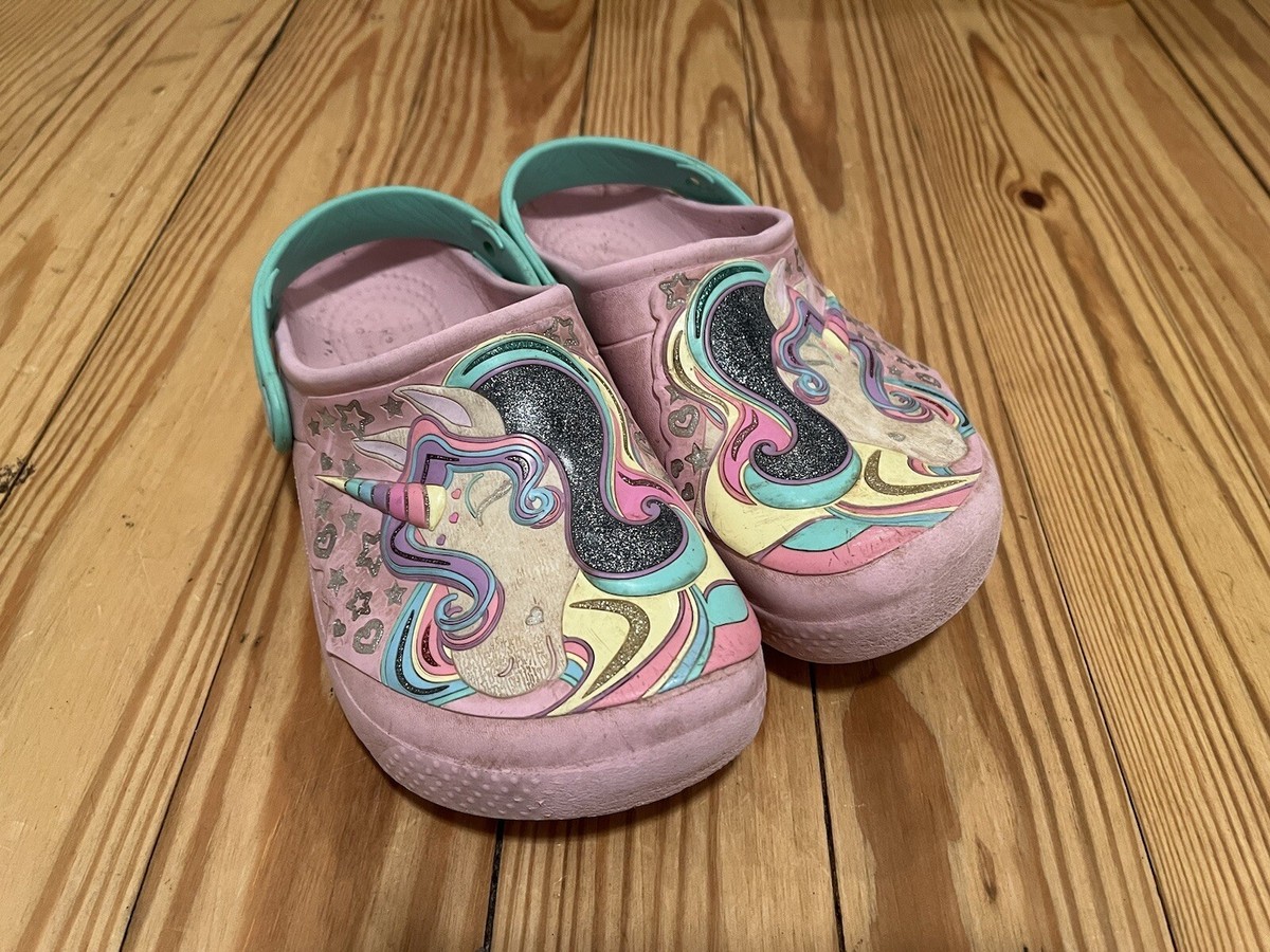 Crocs Unicorn Clogs Shoes Girls J2 Pink Pegasus Sandals Horse Pony