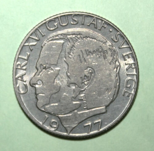 S10 - Sweden 1 Krona 1977 Brilliant Uncirculated Coin - King Carl XVI Gustav - Afbeelding 1 van 2