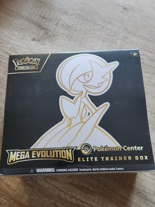Pokemon Center Exclusive Mega Evolution ETB (Mega Gardevoir)  - Sealed