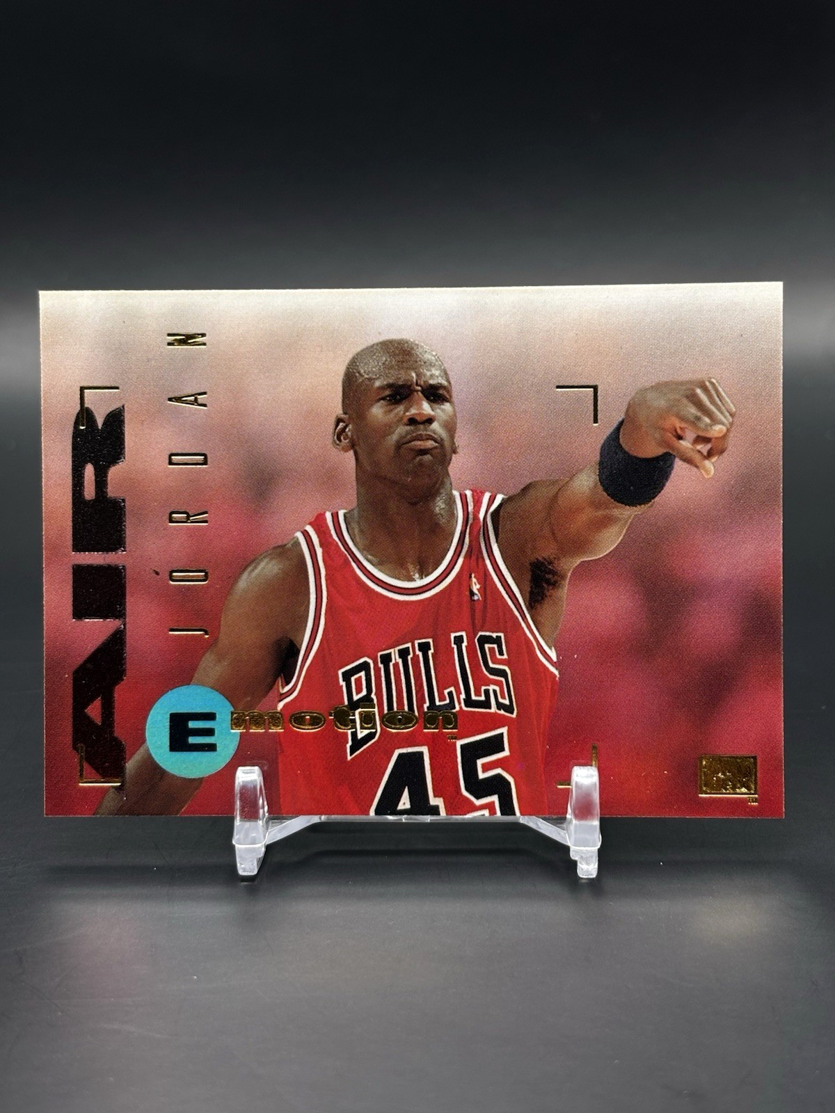 1994-1995 Michael Jordan #45 NBA SkyBox AIR EMOTION Card #100