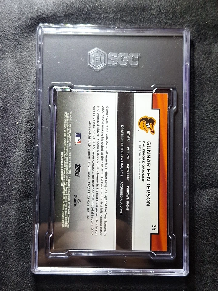 2023 Topps Flagship Collection - Gunnar Henderson #25 (RC) SGC 9 MINT - Image 2 of 2