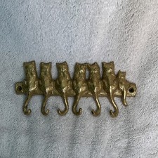 Vtg Brass SITTING CATS Tails Wall Mount 6 Hoo...